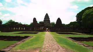 小さなアンコールワット？