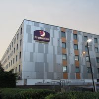 無料バス降りてすぐです