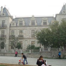 国家4A級の観光地でかつ米国他の外資企業の合弁施設