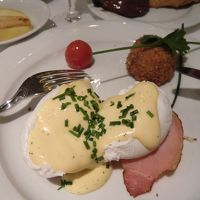 朝食のオーダーメニュー（といっても無料）が豊富。炒飯も。