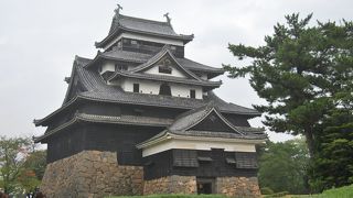 お堀めぐりとともに