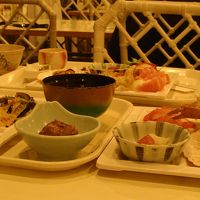 夕食（バイキング）の例