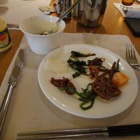 朝食は韓国ならではのメニューも。