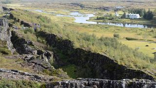 文化・自然の双方で世界遺産登録された必見の見所