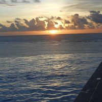 プールからのサンセット♪　もちろん「月光」でお酒を楽しみなが