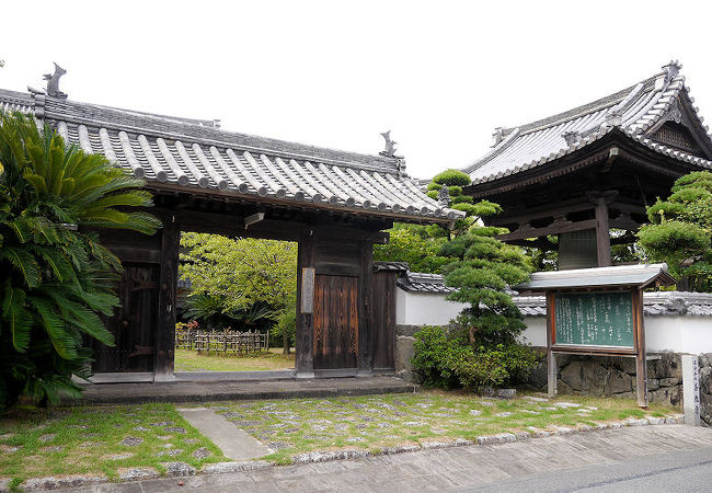 初代藩主の母の菩提寺