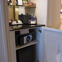 ミニバー　やっぱロッテだからコアラのマーチ？