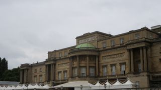 夏の公開時にはぜひ行きたい