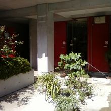 お店の入り口です。