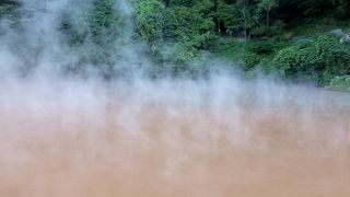 必見の赤い地獄