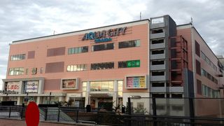 お台場の中では歴史のあるモール