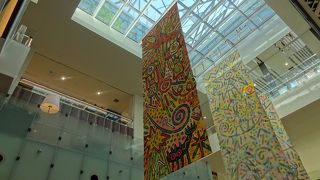 様々な世代に対応した新しいショッピングモール