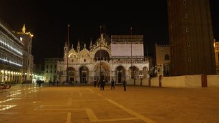 ヴェネツィア観光の最大の見所の一つ