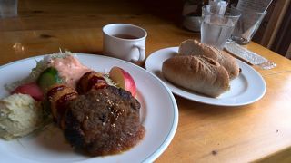 ハンバーグソースが美味しい