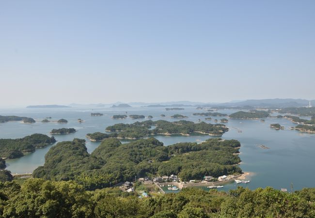 展海峰展望台から眺めたとても美しい南九十九島の島々