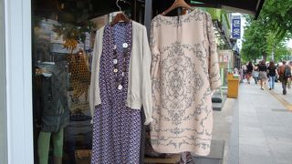 おしゃれなワンピースが沢山♪だけど小柄な方には、ちょこっとだけ大きいかも。