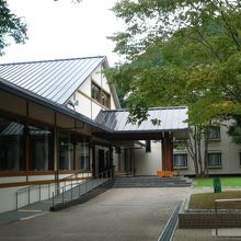 山のリゾート、ホテル「やまゆり」