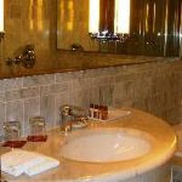 バスルームは広くて使いやすい