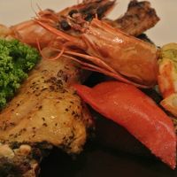 夜は19:00、朝は8:00からでした