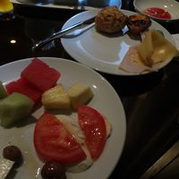 朝食。生ハムがおいしかった。