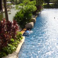 この先に滝が・・・