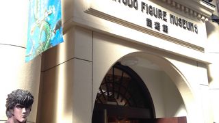 精巧なフィギュアが沢山見られます!!