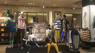 オータム　フェアー開催中でした。