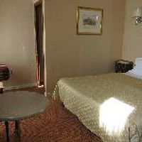 部屋はそこそこ広くてきれい