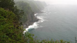 雄大で美しいリアス式海岸