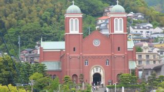 堂々とした教会に復元されました