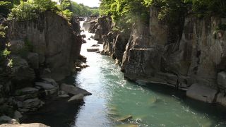 『空飛ぶだんご』を見る