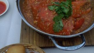 是非川沿いの席で！