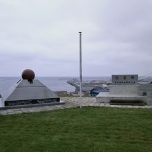 戦没者慰霊碑が建っていました。 