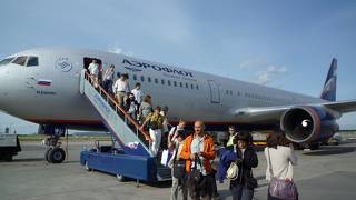 乗継で利用しました