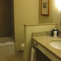 普通のバスルームです