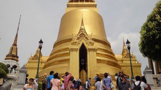 入場料が少し高い印象を受けました。