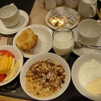 朝食（バイキング）例。