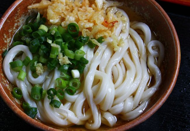 喉越しの良いちゅるちゅる麺