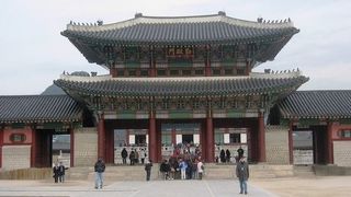 景福宮の勤政殿の出入り口