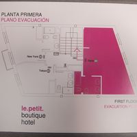 Paris　というお部屋。部屋はすべて都市名がついてます