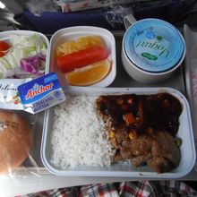 台北→杭州 の機内食