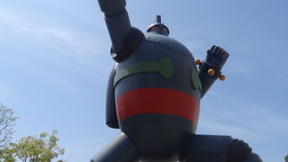 神戸 鉄人28号モニュメント