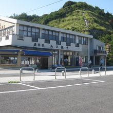 お土産やさん。