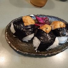 サイドメニューに頼んだてんむすです★