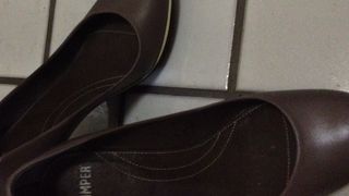 おもしろデザインの靴屋さん