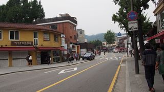 おしゃれな雑貨やさんがあり女の子好みです