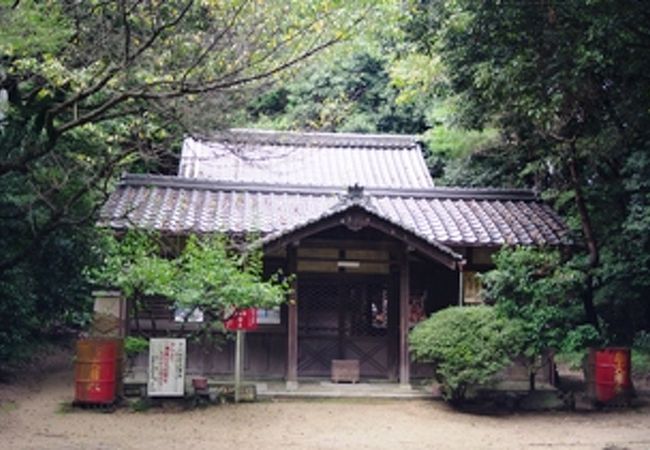 旦椋神社