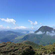 ロープウェイ　鶴見岳からの由布岳