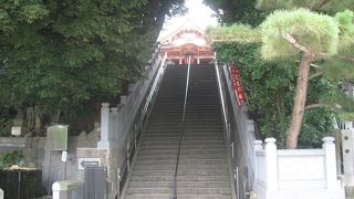 都内で立派な石段