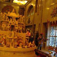 入口付近にある立体曼荼羅？